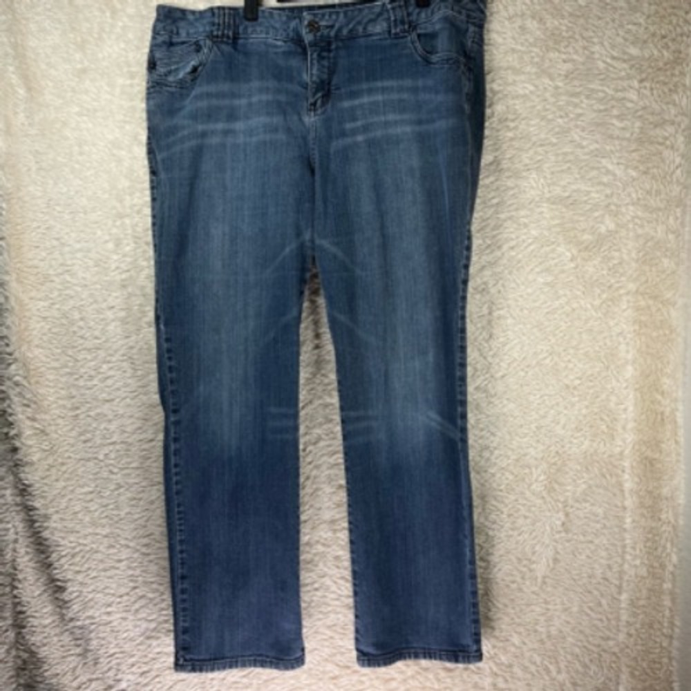 Venezia Womens Straight Leg Jeans Blue Stretch Medium Wash Pockets 4 Average Fit